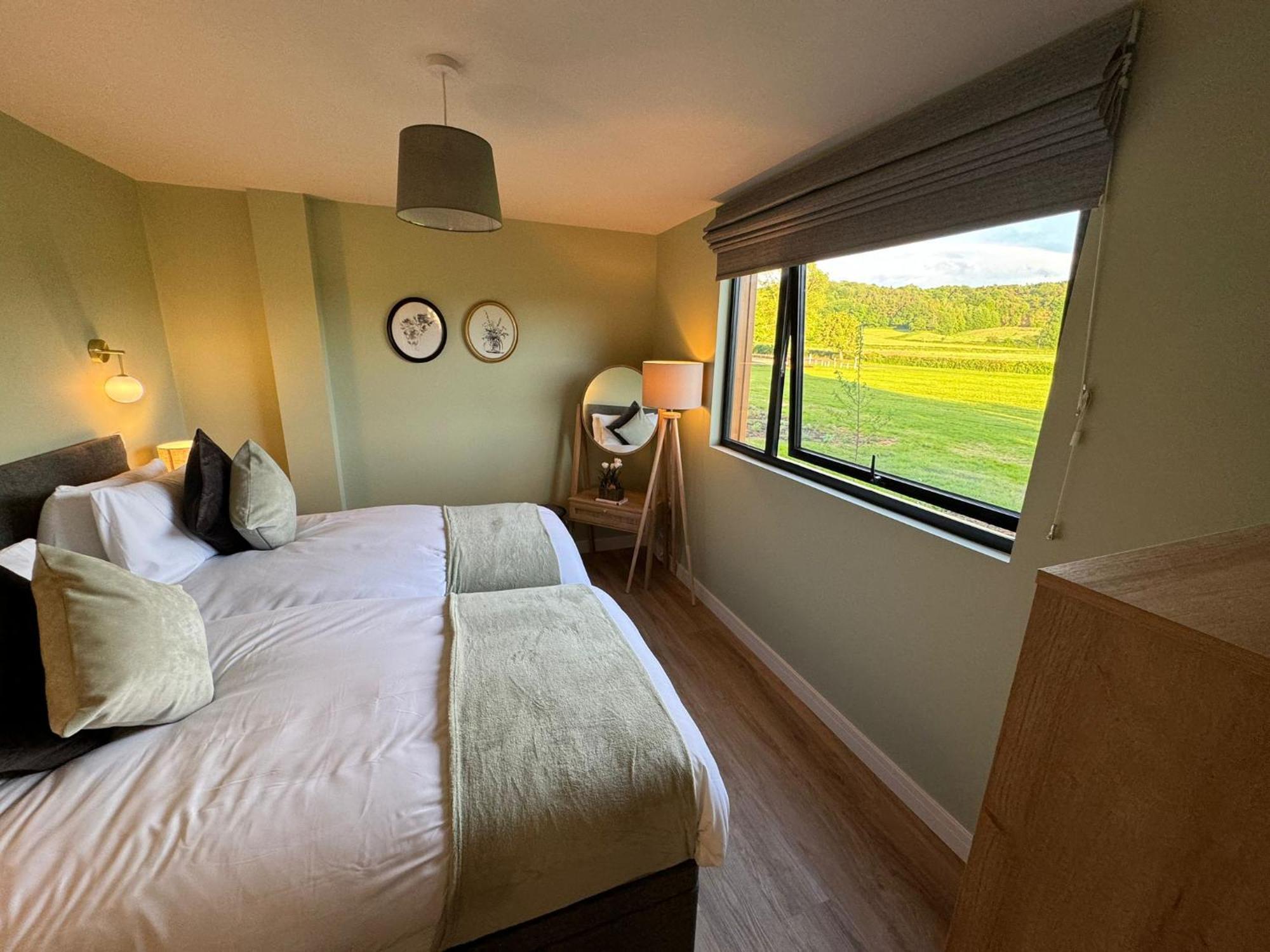 Unbox At Poplar Tree Villa Durham Exterior foto