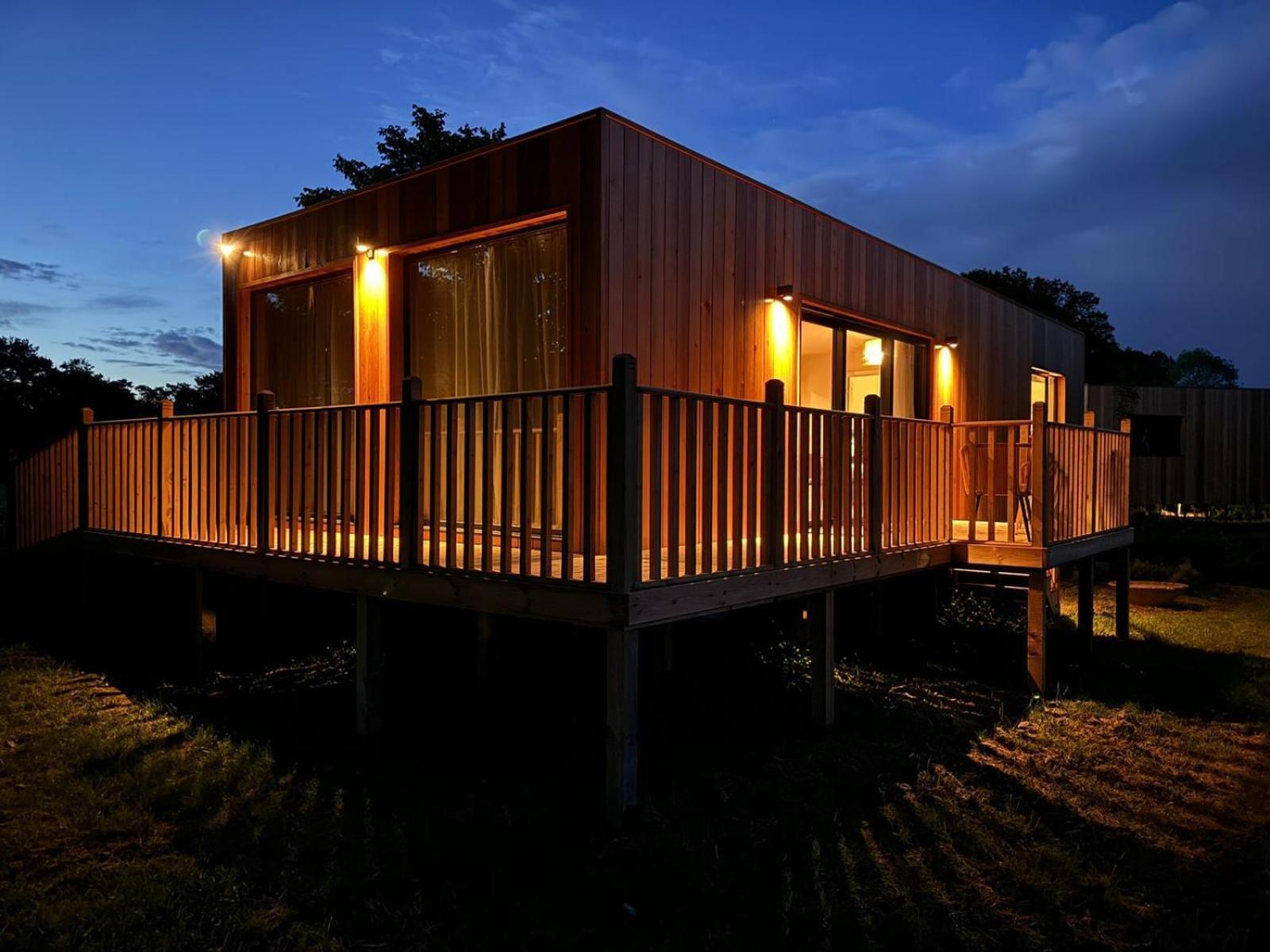 Unbox At Poplar Tree Villa Durham Exterior foto